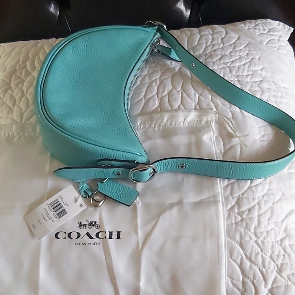COACH LUNA SHOULDER BAG AUTHENTIC